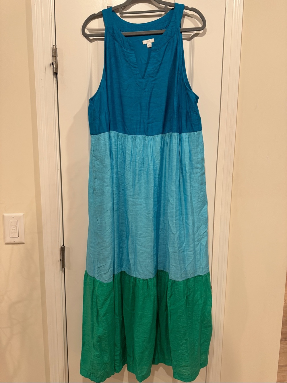 Womens Colorblock Tiered Maxi Dress - Teal, Light Blue & Green